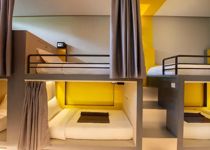 Hostel The Twizt - Lifestyle & *