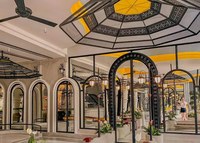 The Twizt - Lifestyle & Siem Reap